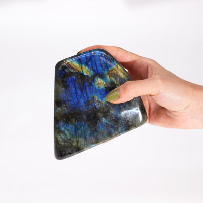 Madagascar Labradorite Statement Stone – A Powerful Gem for Spiritual Growth and Protection